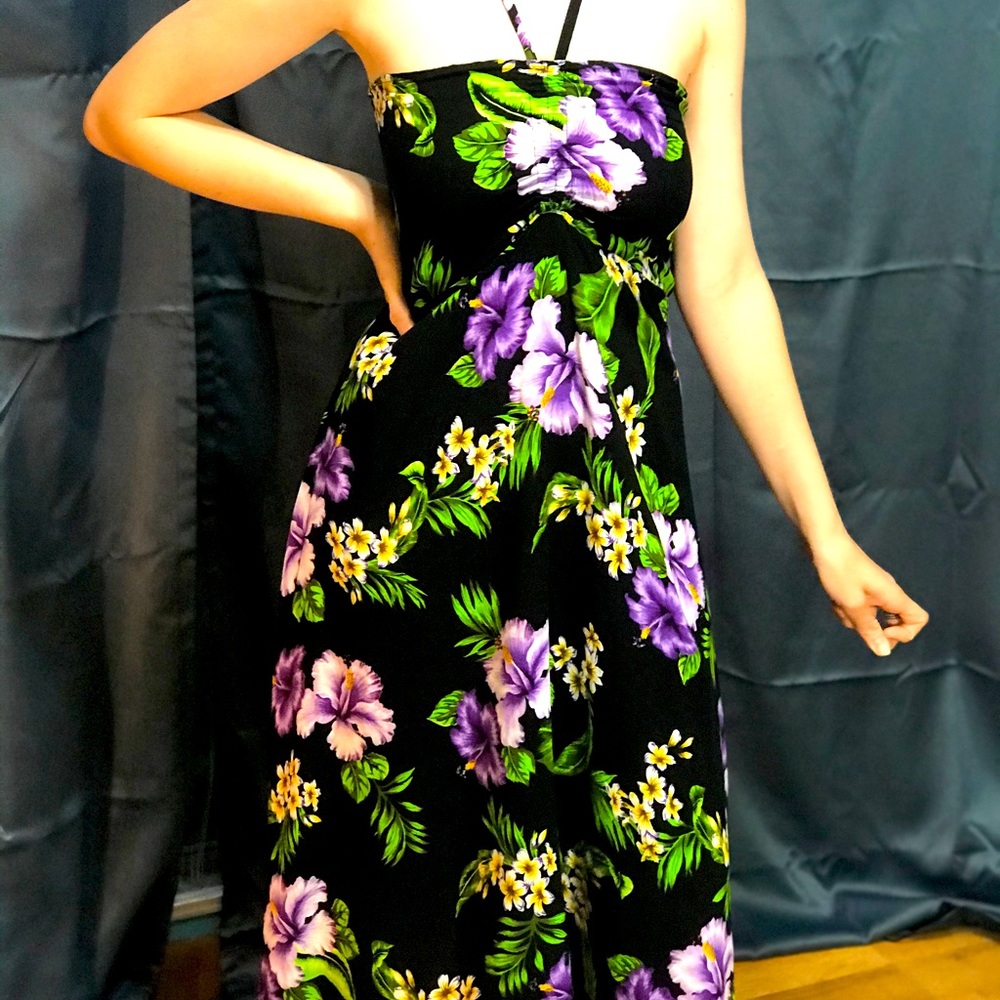 Hawaiian summertime dress